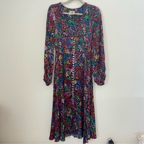 NWOT: Farm Rio Tropical Garden Viscose Long Sleeve Midi Dress. Size XS. - Picture 4 of 6